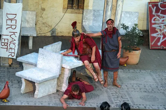 Romulus der Grosse Bild 1