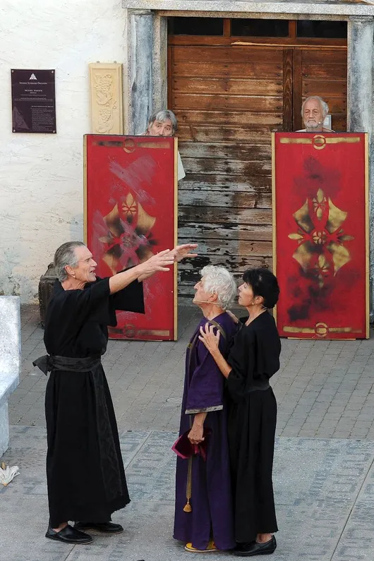 Romulus der Grosse Bild 3