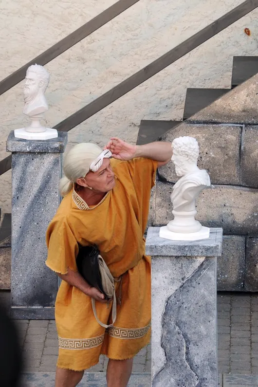 Romulus der Grosse Bild 4